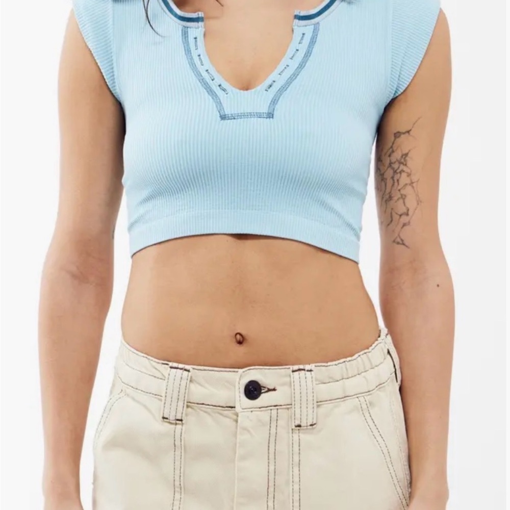 Urban Outfitters Out From Under Go For Gold Light Blue Seamless Top - xs/s
